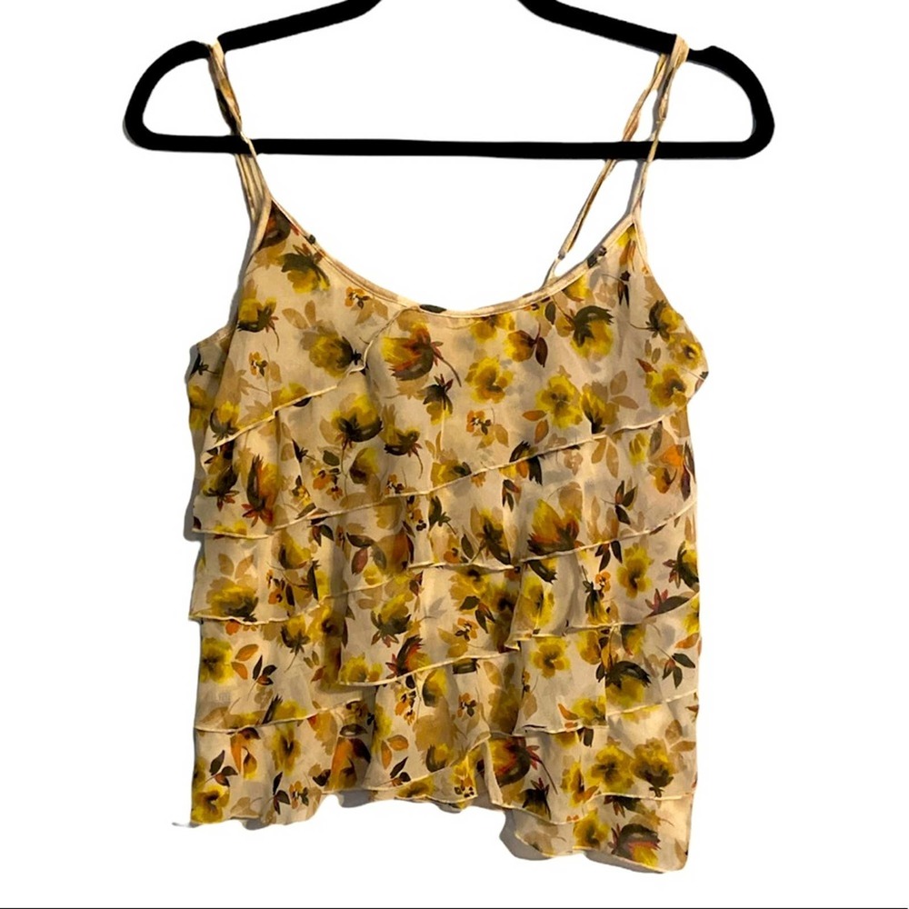 LC Lauren Conrad Size Medium Floral Ruffle Tank